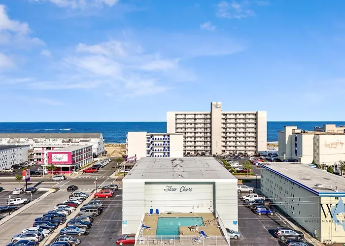 With Modern Kitchen, One Block To Beach, Boardwalk, And Has A Pool!