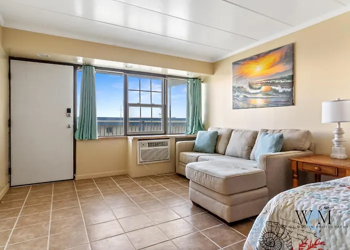 With Modern Kitchen, One Block To Beach, Boardwalk, And Has A Pool! Ocean City